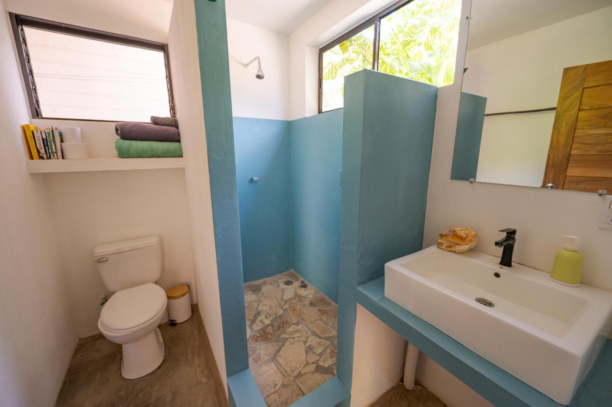 Twoten° Surf Home โปโปโย ภายนอก รูปภาพ