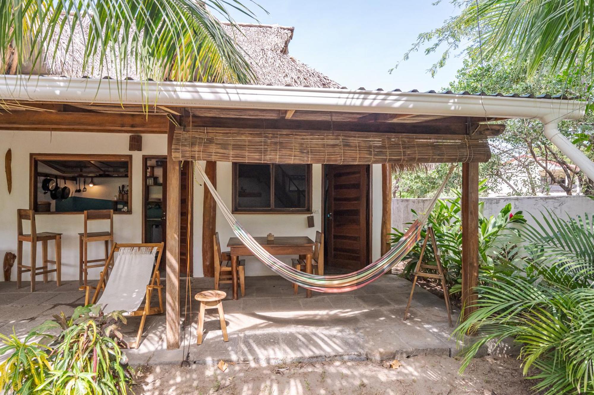 Twoten° Surf Home โปโปโย ภายนอก รูปภาพ